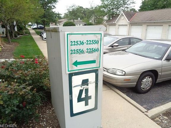 4th image of 22540 Lenox Dr #414