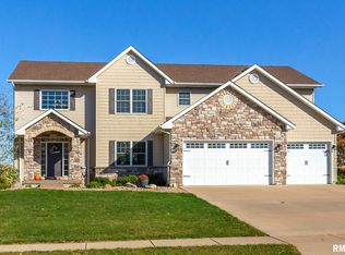 6183 Buckskin Trl, Bettendorf, IA 52722
