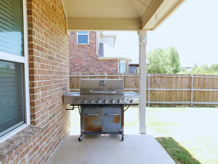 9616 Creekmere Dr — Photo 31