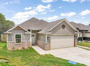 3104 Paluxy Trl, Granbury, TX 76048