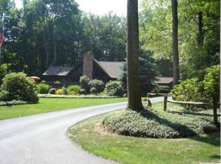 523 Golden Ridge Dr, Somerset, PA 15501