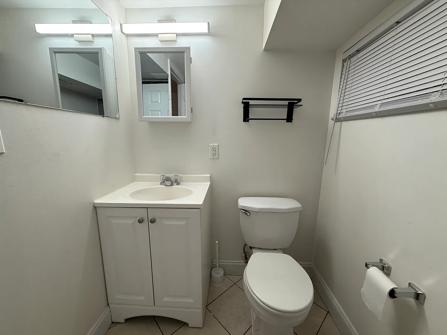 Studio, 550 sqft, $1,300 — Photo 4
