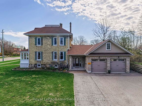 2nd image of 67 Elgin Ave W