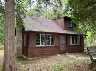 6140 Lakeshore Rd, Sturgeon Bay, WI 54235
