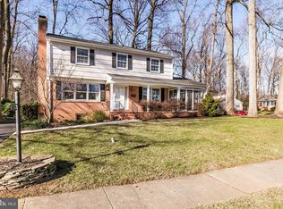 2204 Pine Valley Dr, Lutherville Timonium, MD 21093