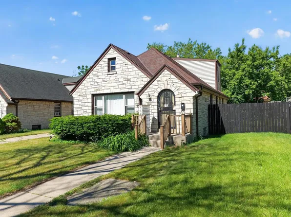 3861 N Sherman BOULEVARD, Milwaukee, WI 53216