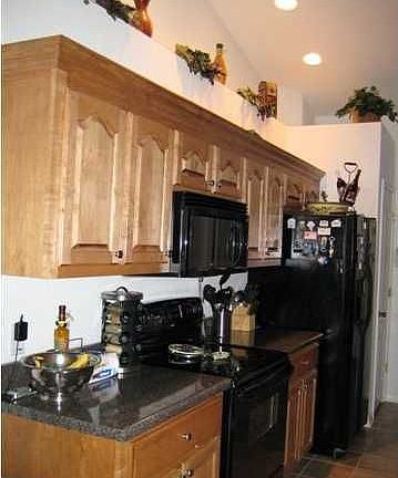 2nd image of 1024 Cobblestone Dr