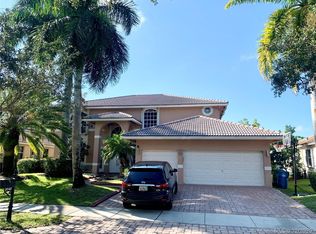 3743 Oak Ridge Cir, Weston, FL 33331