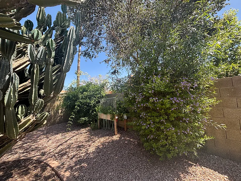 3625 W Kesler Ln — Photo 16
