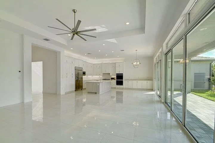 12832 Veneto Springs Dr — Photo 9