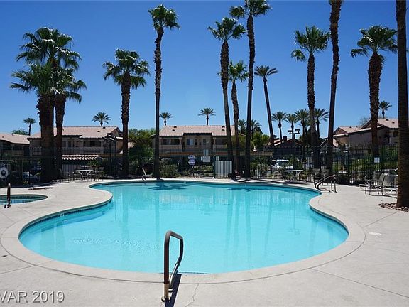 3rd image of 8410 Eldora Ave Unit 1043