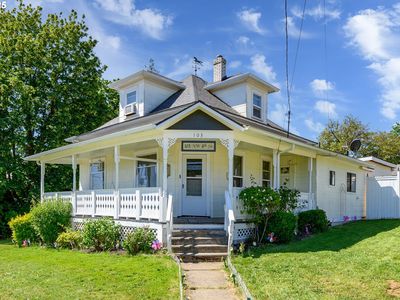 103 NW 4th St, Willamina, OR, 97396