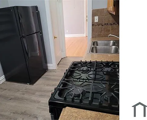 4825 S King Dr #3 — Photo 10