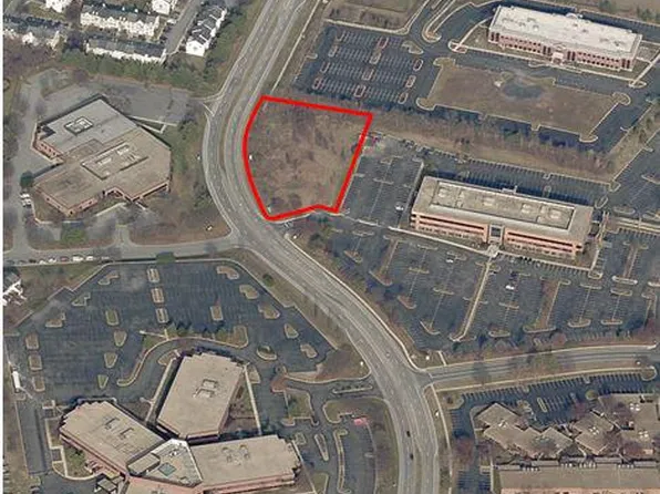Crestwood Blvd, Frederick, MD 21703
