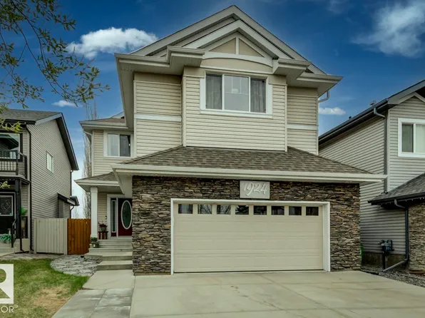 1924 69th St SW, Edmonton, AB T6X 0L8