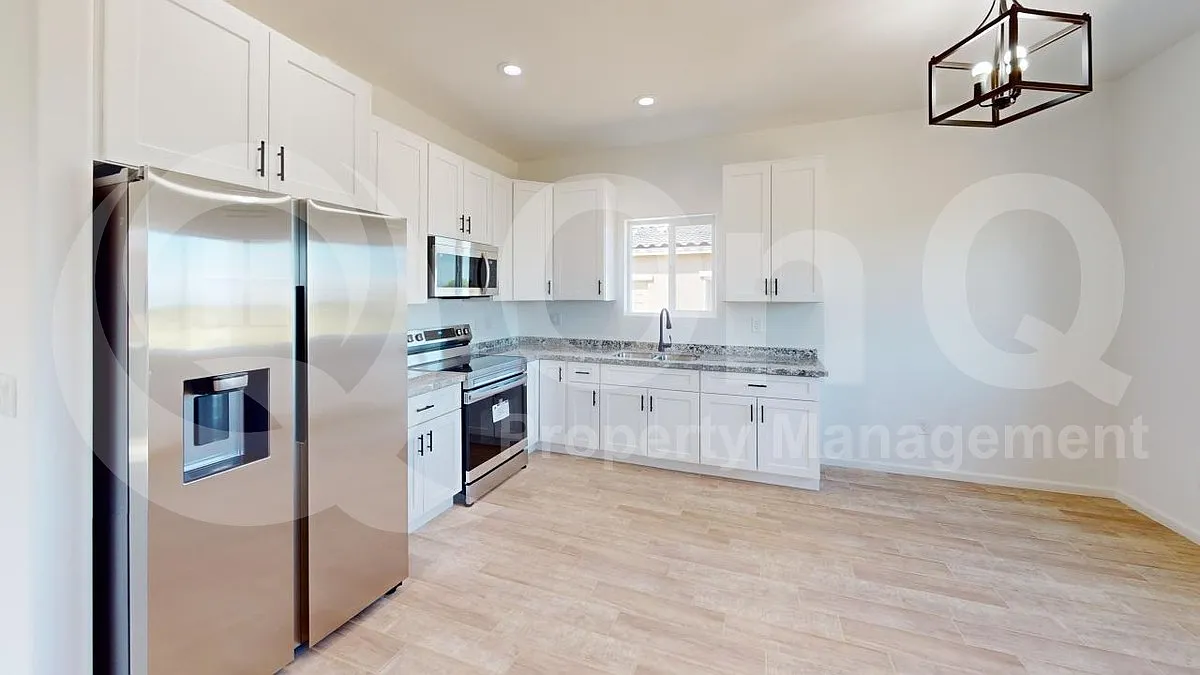 Building Photo - 80 W James L Sullivan St #2