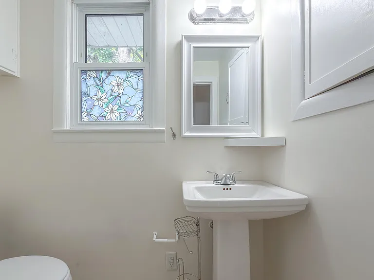 1230 Mitchell Ave — Photo 28