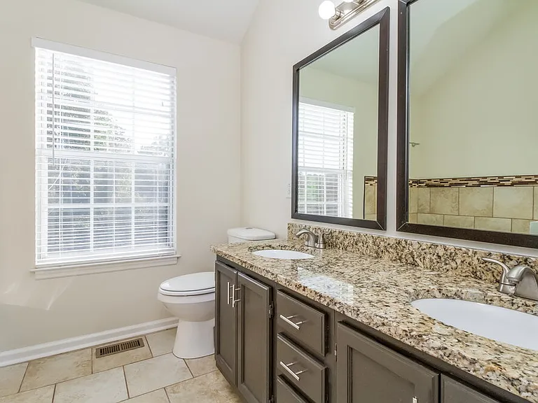 5036 Countryside Dr — Photo 10