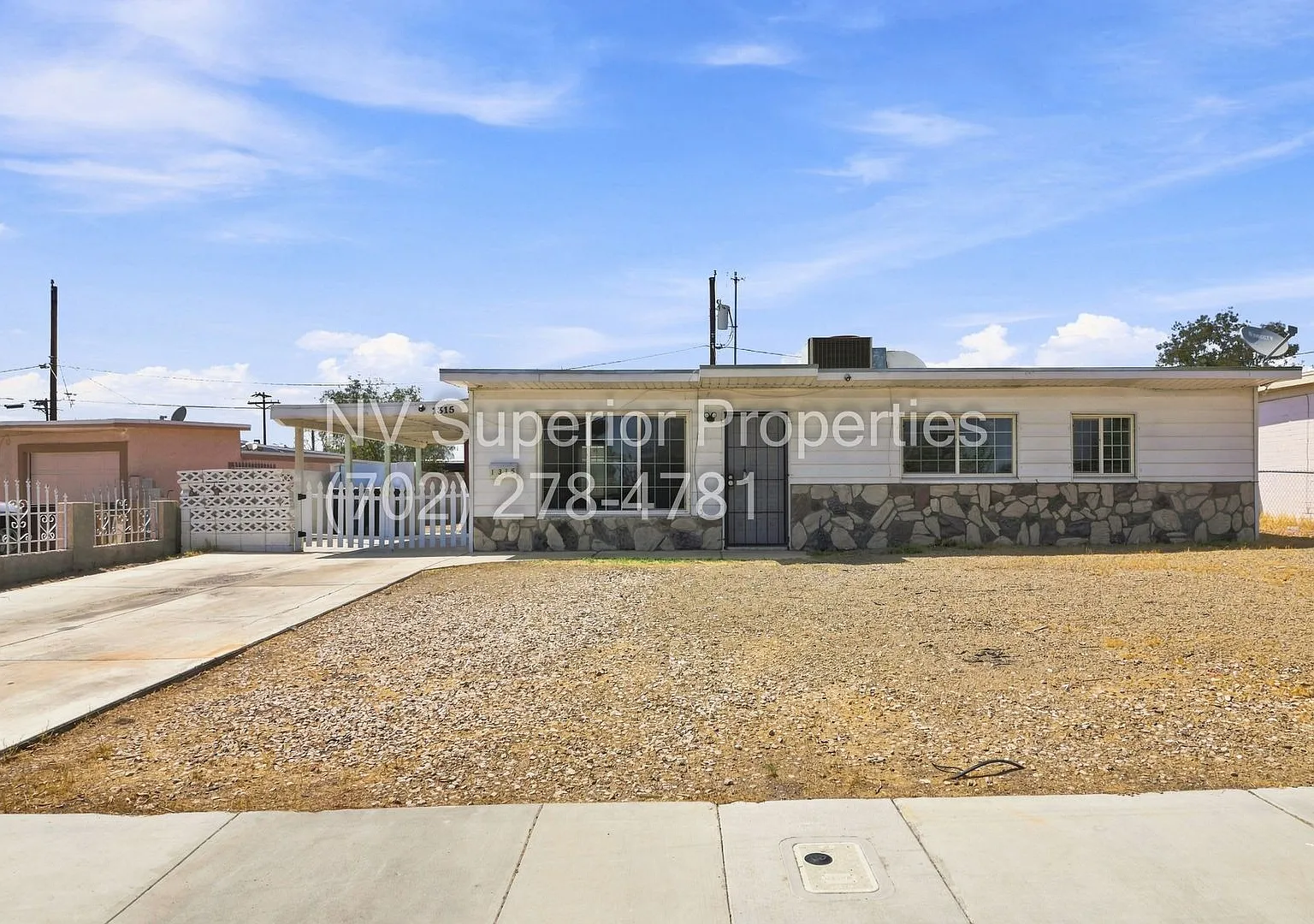 NLV!! Single Story!! 3 Bedrooms!! Carport Big Lot!! Patio In Back yard!! No Carpet!! Vinyl Plank ... — Photo 1