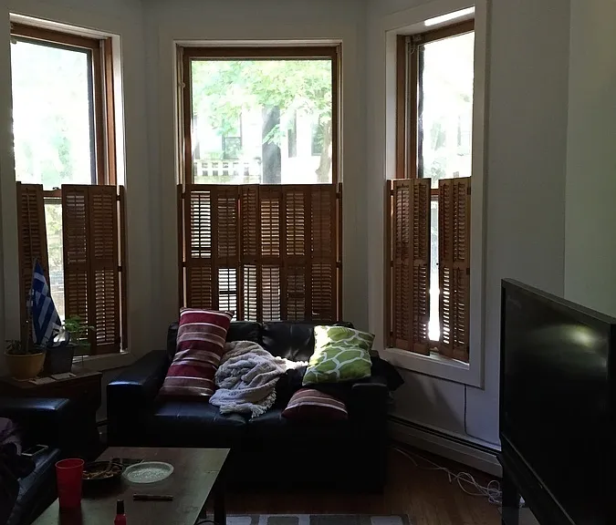 830 W Newport Ave #1 — Photo 1