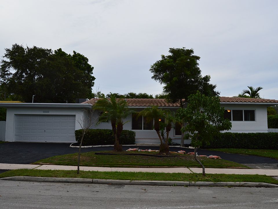 1st image of 1111 Ne 91st Terrace