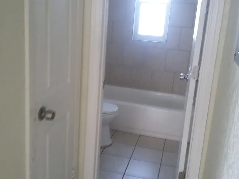 1710 S Washington Ave #16 — Photo 12