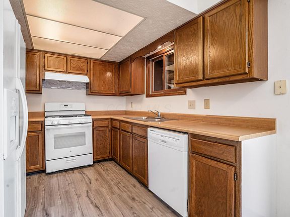 5th image of 114 Corbins Mill Dr #4