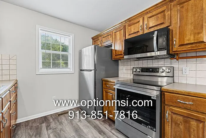 5502 Hayes St — Photo 6