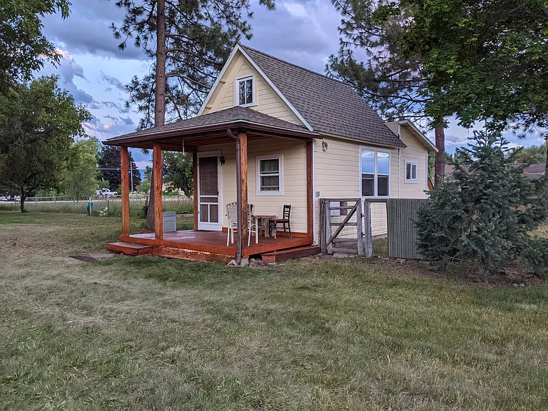 415 Grantsdale Rd — Photo 1