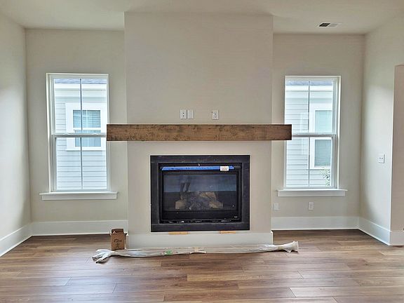 2nd image of 425 Cool Bend Ln #Ihiu9n