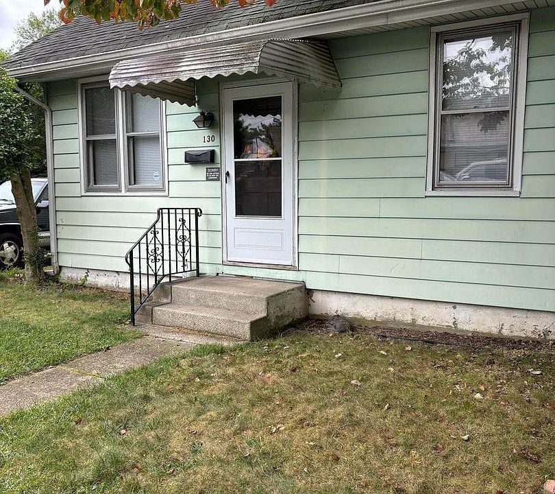 1st image of 130 Poplar St