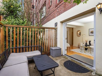 2203 Yale Avenue E #1B, Seattle, WA, 98102