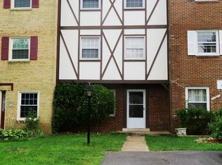 14835 Palmerston Sq, Centreville, VA 20120