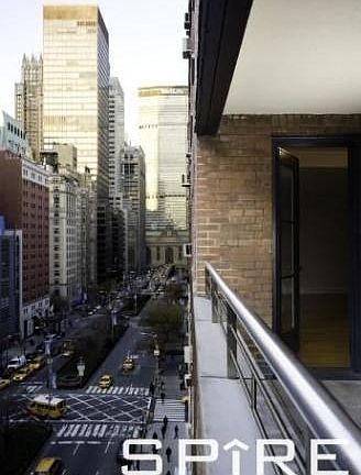 4th image of 41 Park Ave APT 12D