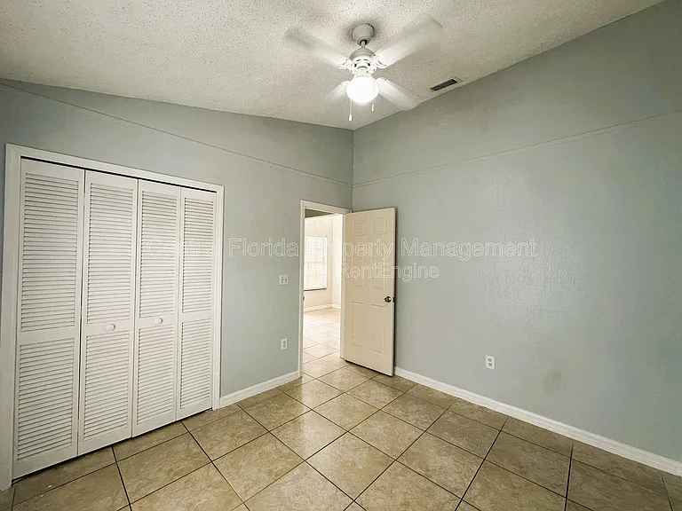 11818 Shotgate Ct — Photo 21