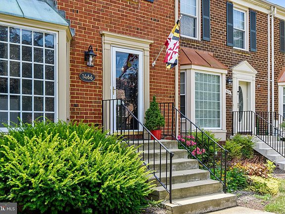 4th image of 1466 Bay Green Dr