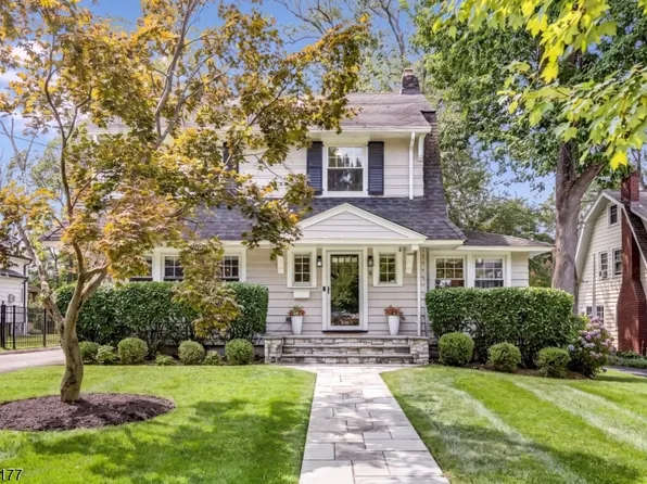 8 Berkeley Rd, Maplewood Twp., NJ 07040