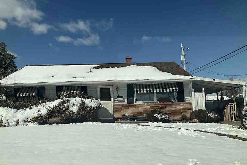 1st image of 107 Festone Ave