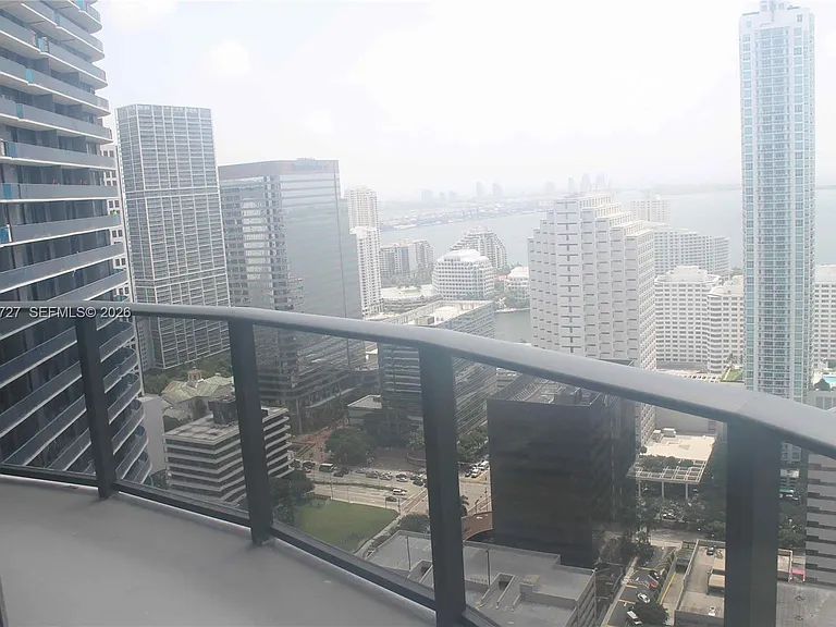45 SW 9th St #3703 — Photo 46
