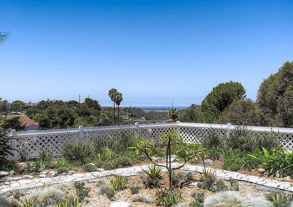 2nd image of 1559 Alcala Pl
