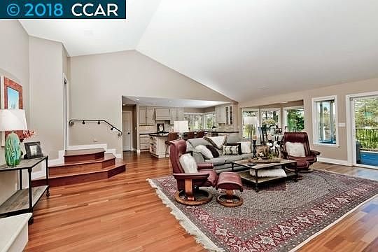 5th image of 50 Bent Oak Ct