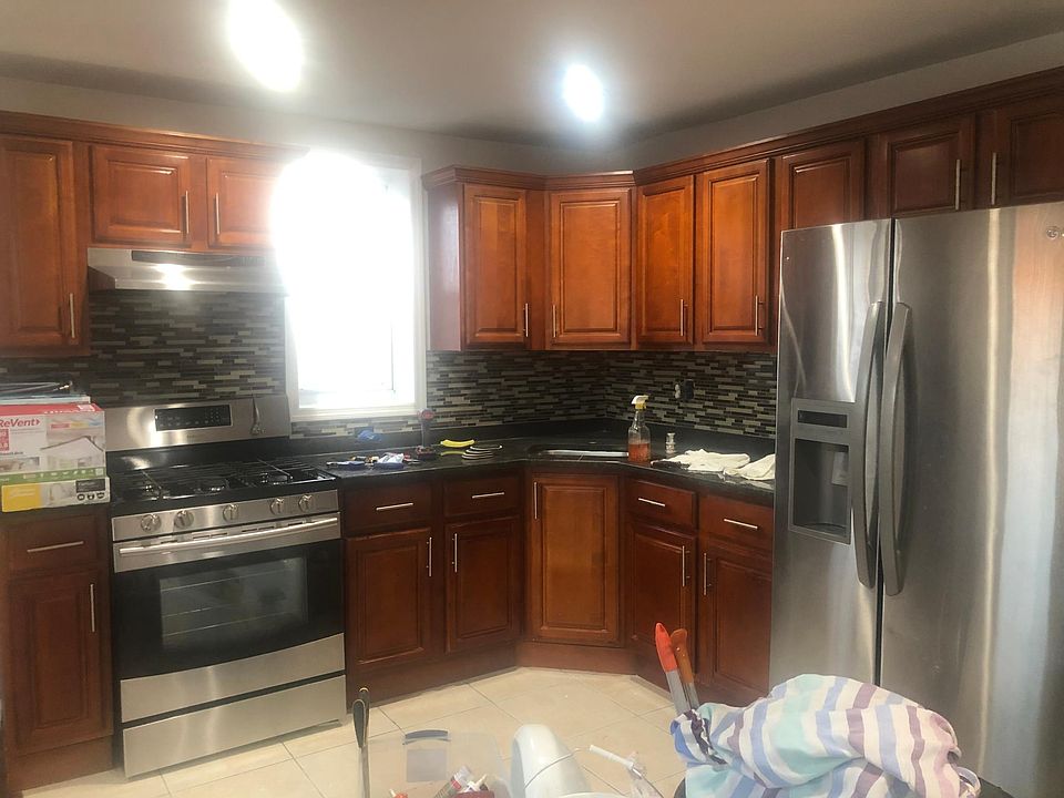 1st image of 10214 Avenue J