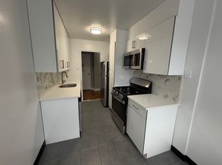 (Undisclosed Address), Fresh Meadows, NY 11365
