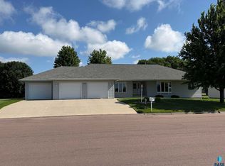 308 E Wagner St, Marion, SD 57043