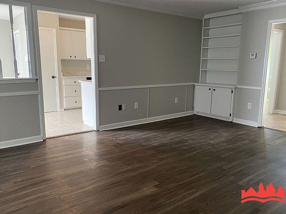 4th image of 7211 Grove Park Rd