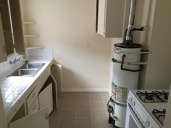 5th image of 2843 69th Ave