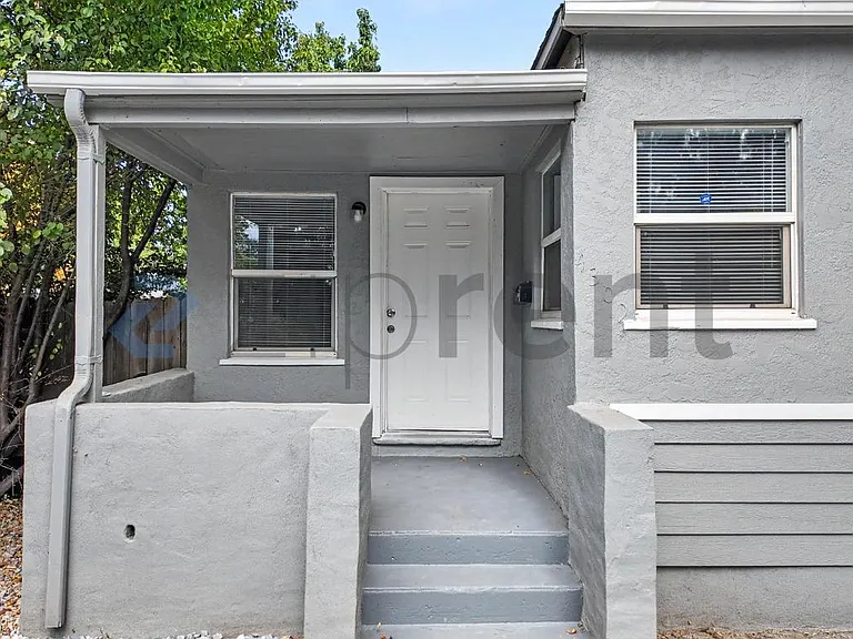 4309 32nd St — Photo 6