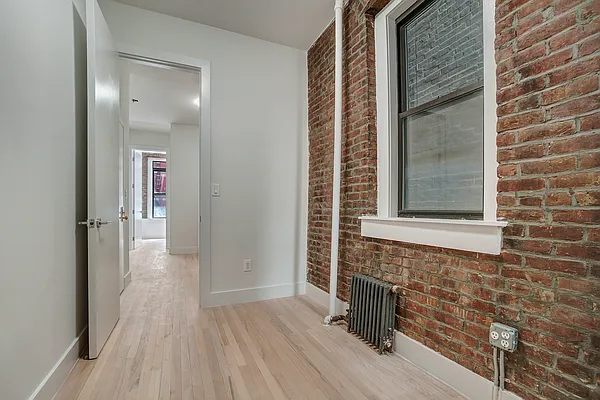 Rented by Douglas Elliman | media 4