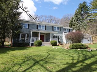 44 Sleepy Hollow Rd, Briarcliff Manor, NY 10510