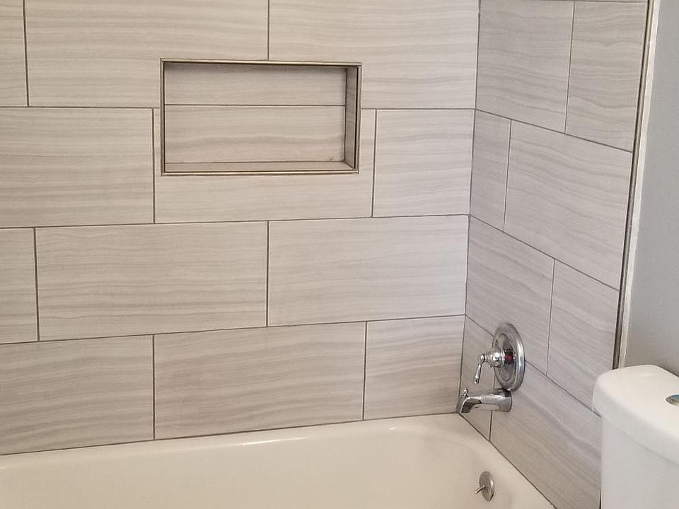 2nd image of 1049 Falling Water Dr SE